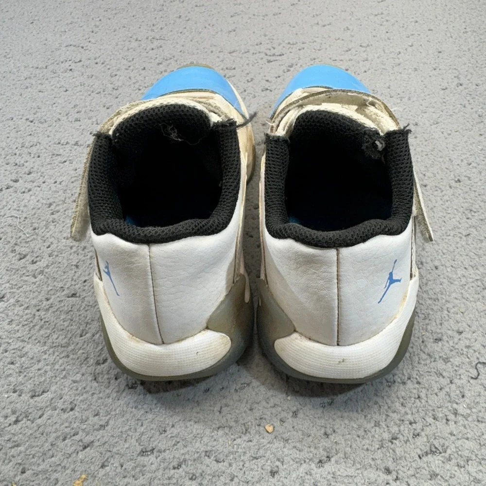 Jordan Air Jordan Shoes Youth Size 13 Blue Patent Leather Basketball Sneakers